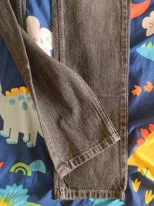Dark Wash Relaxed Fit Jeans
