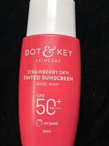 Dot &amp; Key Strawberry Dew Tinted Sunscreen