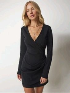 Black Gathered/Ruched Bodycon Dress