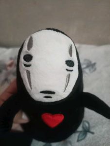 No face keychain
