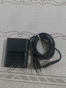 Vintage Sony BC-CS2A Ni- MH Battery Charger