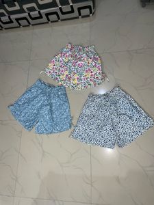 never used Bundle of 3 Floral & Print Shorts