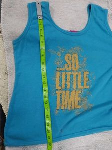 Set Of 2 Tops