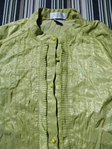 Elegant Lime Green Button-Up Shirt