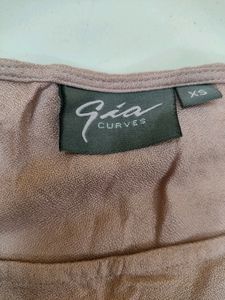 Gia Curves Plus size Beautiful Top