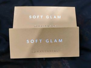 Anastasia Beverly Hills Soft Glam Eyeshadow Palett