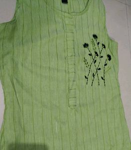 Slim Green Kurti (Discounted For Today)
