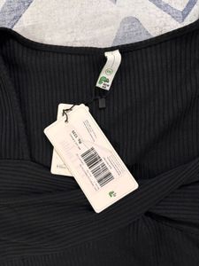 Newme Black Ribbed Twist Front Crop Top