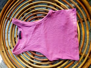 Ribbed Cropped Tank Top
