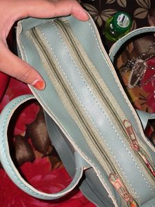 Stylish Hexagon Pattern Handbag