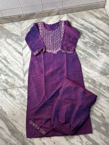 Elegant Purple Embroidered Kurta Set