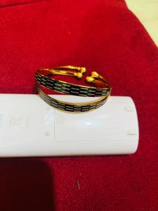Golden Braclet For Girls And Women New