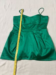 H&amp;M Green Strappy Cocktail Top