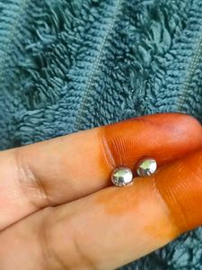Elegant Silver Stud Earrings with"S925"