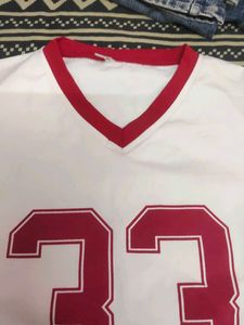 Retro 33 Graphic T-Shirt