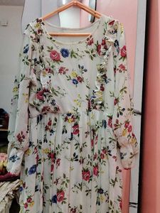 Chic Floral Maxi Dress