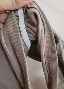 Stylish Ruched Sleeve Top