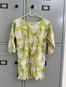 Vibrant Green Floral Tunic Top