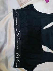 🇳🇿💫🎀Black sports bra