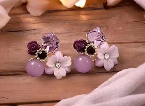 Elegant White Flower Earrings