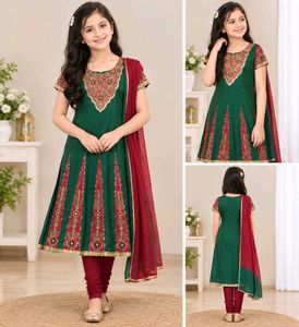 Kids Green Kurta Set with Dupatta