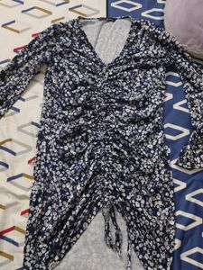 Chic Floral Ruched Strechable V-Neck Dress