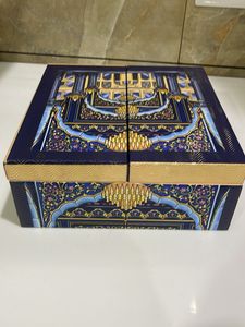 Decorative Showpiece Box