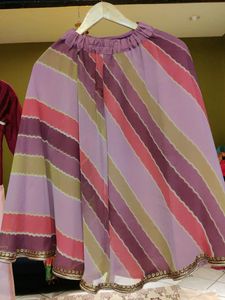 Girls Lehanga Choli Set With Friled Duptta