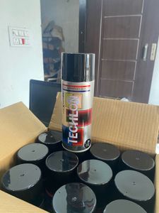 spray paint