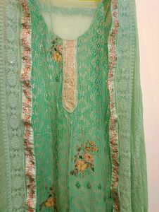 Elegant mat sequence embroidery Green Floral Salwa