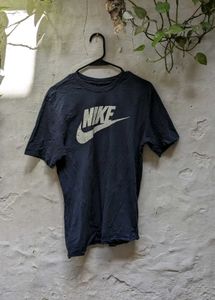 Nike Navy T-Shirt