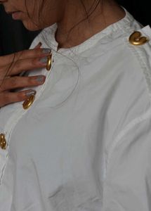 Chic White Cropped Button-Up Top