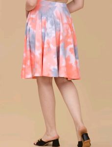 Brand NEW*** Flared Type KNEE LENGTH MULTICOLOURED