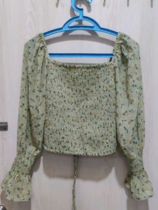 SSS Cute Floral Smocked Square Neck Top