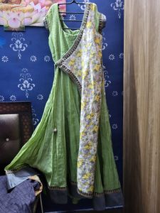 Elegant Green Kurta Set