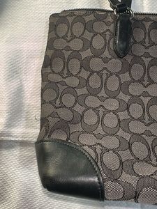Coach Signature Tote Bag