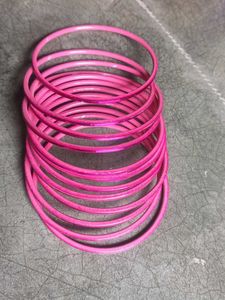 Shiny Pink Glass Bangles Set