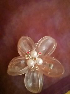 Chic Flower Brooch with Pearls &amp; Crystals