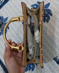 Elegant Embellished Clutch Bag