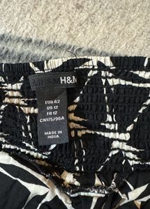 WOMEN H&amp;M TOP STRAPPED AND ADJUSTABLE
