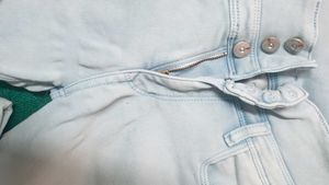 Light Wash Denim Jeans