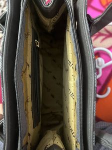 Handbag/ Shoulder bag