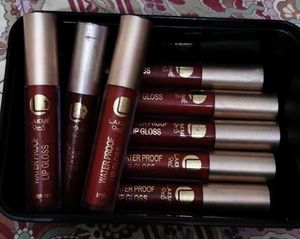 Lakme 9 to 5 Lip Gloss Set