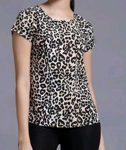 Leopard Print Short Sleeve Top