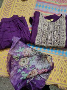 Elegant Embroidered Purple Kurta
