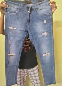 Men's Distressed Blue Jeans
