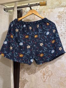 GO COLORS ! Floral Print Shorts