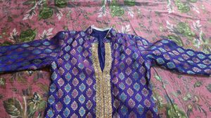 Banarsi Kurti With Golden Lace