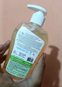 Mamaearth Tea Tree Pimple Control Face Wash