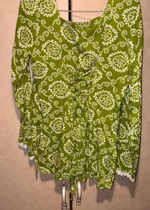 Daily wear kurti/casual/kurti/ stylish/colla